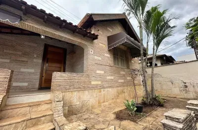 Casa com 2 quartos para alugar no Centro, São João da Boa Vista 