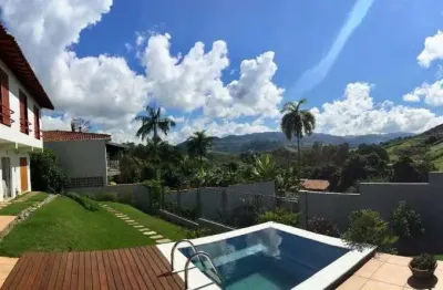 Encante-se com esta chácara em águas da prata – o refúgio perfeito na serra da mantiqueira!