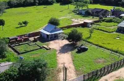 Chácara / sítio com 2 quartos à venda na Rodovia Tapir Rocha - km 28, 1000, Águas Claras, Viamão