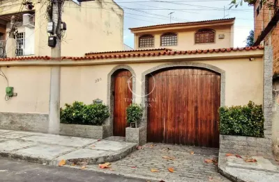 Casa com 3 quartos à venda na Rua Camoniana, 290, Posse, Nova Iguaçu