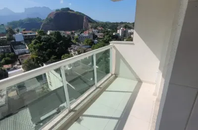 Apartamento com 2 quartos para alugar na Estrada Pau-ferro, 250, Pechincha, Rio de Janeiro