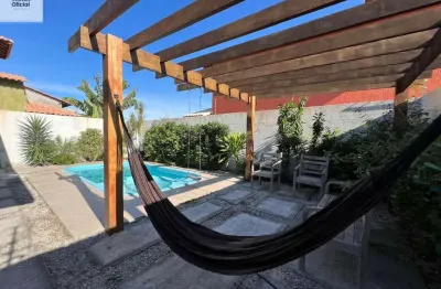 Casa linear com 3 suítes e piscina privativa, 2 km da praia de geribá.