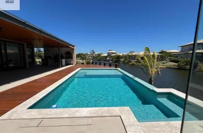 Casa em condomínio frente lago, no condomínio jardim do lago/ búzios