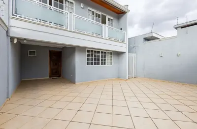 Casa com 3 quartos à venda na Rua São Januário, 343, Jardim Botânico, Curitiba