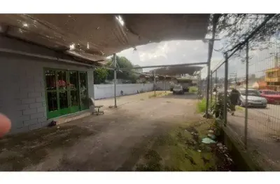 Área comercial para locação na região vila das mercês