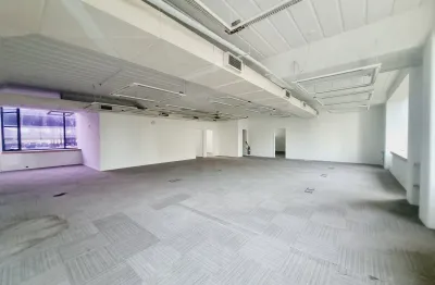 Sala comercial à venda na Rua Geraldo Flausino Gomes, 78, Cidade Monções, São Paulo