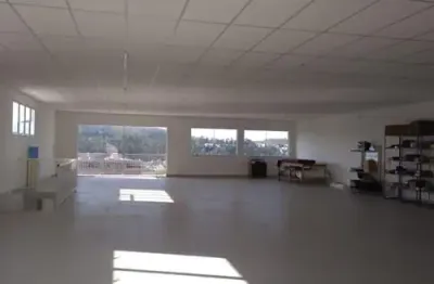 Sala comercial para alugar na Rua Arminda Cavalieri Dártora, 48, Laranjeiras, Caieiras