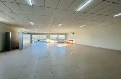 Sala comercial para alugar na Rua Arminda Cavalieri Dártora, 48, Laranjeiras, Caieiras