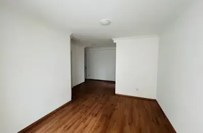 Refúgio clássico na vila olímpia — privacidade, espaço e estilo em um prédio exclusivocom duas vagas de garagem