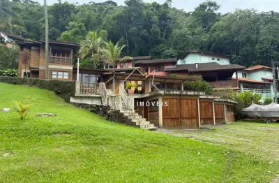 Casa em condomínio para temporada em ubatuba, praia da fortaleza, 3 dormitórios, 3 suítes, 5 banheiros, 5 vagas