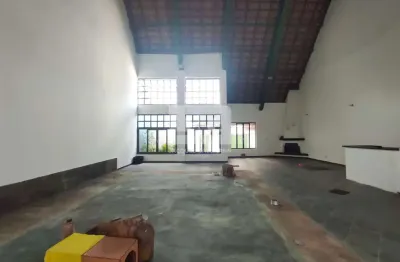 Casa com 3 quartos à venda na rua júlia ivak, 274, vila euclides, são bernardo do campo, 268 m2 por r$ 1.000.000