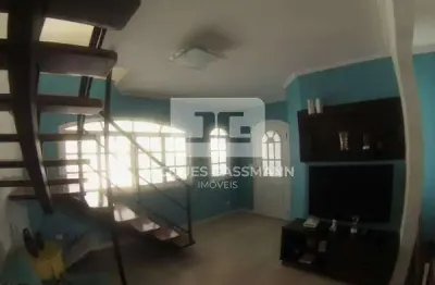 Casa com 3 quartos para alugar no Rudge Ramos, São Bernardo do Campo 