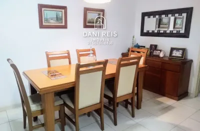 Apartamento de 3 quartos, suíte, varanda e 2 vagas.