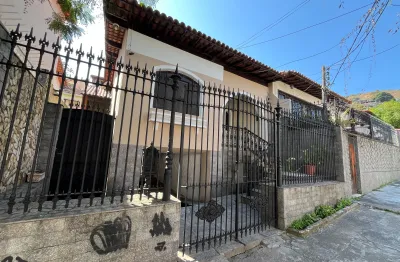 Casa com 4 quartos à venda na Rua Doutor Genserico Ribeiro, São Lourenço, Niterói