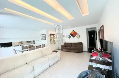 Apartamento de 4 quartos, 2 suítes, varanda e 2 vagas.