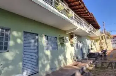 Kitnet / Stúdio à venda no Morada do Ouro II, Cuiabá 