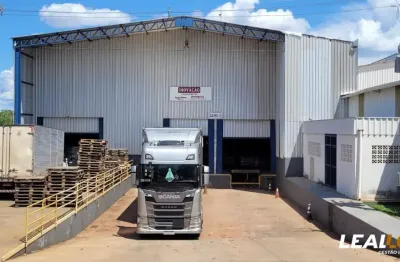 Alugo - barracão de 1500m² em condomínio fechado no distrito industrial de cuiabá mt