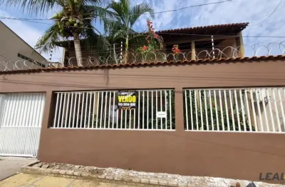 Vendo sobrado no bairro jardim tropical em cuiabá/mt
