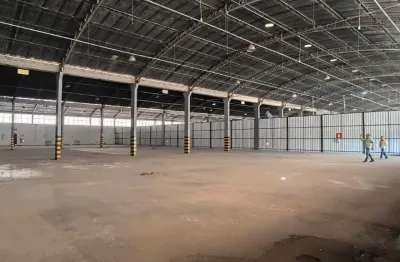 ALUGO - Armazém com 2025m² dentro de condomínio fechado no Distrito Industrial de Cuiabá MT (MODULO G27 B)