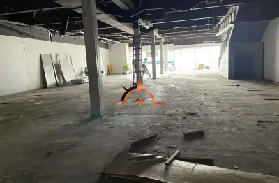 Prédio para alugar na Avenida Assis Brasil, 2854, Cristo Redentor, Porto Alegre