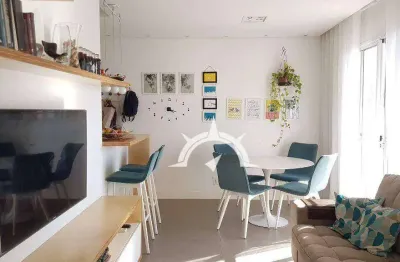 Porto nobre vende excelente apartamento 2 dormitórios 100% mobiliado no bairro humaitá.