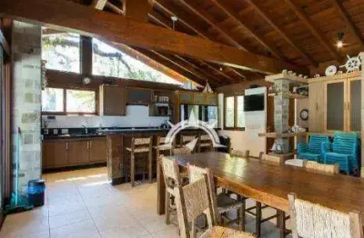 Casa com 7 dormitórios à venda, 482 m² por r$ 2.894.000 - ponta grossa - porto alegre/rs