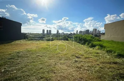 Terreno à venda na Rua Caetano Antônio Beluci, 20298, Jardim Portal do Sol, Marília