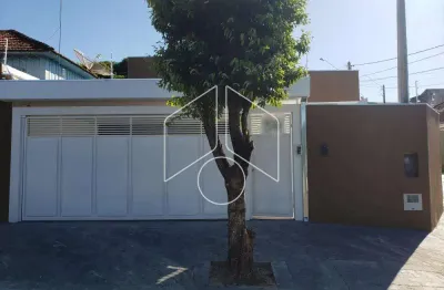 Casa com 3 quartos à venda na Rua Independência, 102138, Marília, Marília
