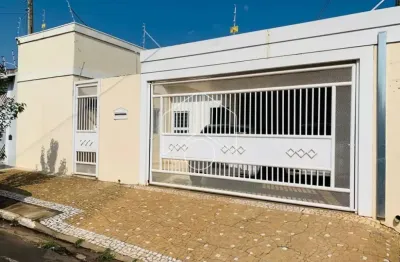 Casa com 3 quartos à venda na Rua Carlos Santili, 10784, Parque São Jorge, Marília