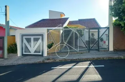 Casa com 3 quartos à venda na Rua Francisco Barrueco, 20393, Jardim Parati, Marília