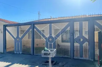 Casa com 3 quartos à venda na Rua Itororós, 8111, Jardim Monte Castelo, Marília