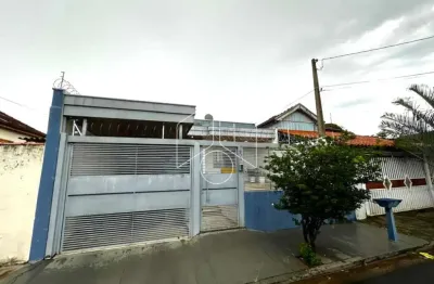 Casa com 3 quartos à venda na Rua Piratininga, 60560, Alto Cafezal, Marília