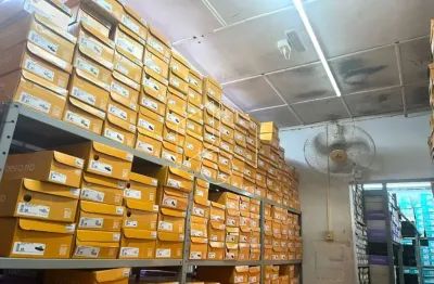 Sala comercial à venda na Rua São Luiz, 60798, Centro, Marília