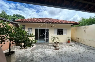 Casa com 3 quartos à venda na rua nelson azevedo, 6161, conjunto habitacional vila dos comerciários i, marília, 167 m2 por r$ 330.000