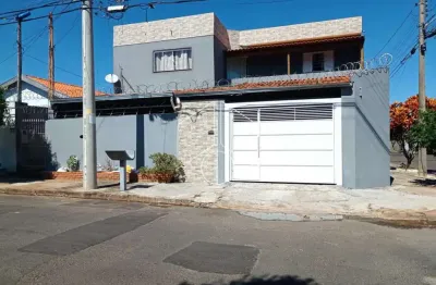 Casa com 3 quartos à venda na Rua Maciel Parente, 30458, Jardim Monte Castelo, Marília