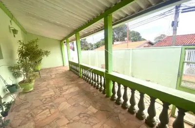 Casa com 3 quartos à venda na Rua Olga Maria Gasparetto Simonaio, 8124, Pólon, Marília
