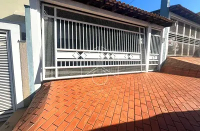 Casa com 3 quartos à venda na Rua Laurindo Fontana, 30092, Jardim Portal do Sol, Marília