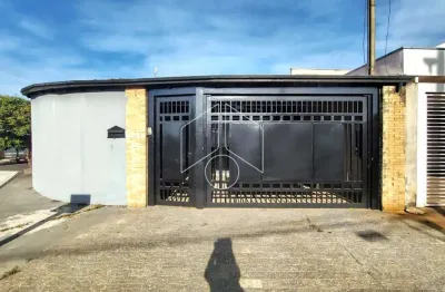 Casa com 3 quartos à venda na Rua Renato Cabral Medeiros, 10259, Jardim Altos da Cidade, Marília