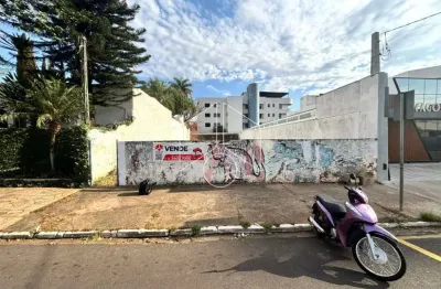 Terreno comercial à venda na Avenida Rio Branco, 96, Centro, Marília
