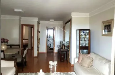 Apartamento com 3 quartos à venda na Avenida Rio Branco, 30675, Centro, Marília