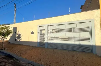 Casa com 3 quartos à venda na Rua Farah Salomão Farah, 10377, Parque São Jorge, Marília