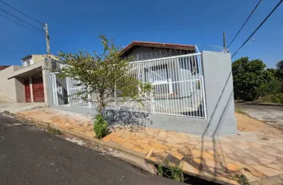 Casa com 3 quartos à venda na Rua Bonfim, 100164, Alto Cafezal, Marília