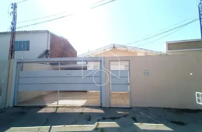 Casa com 3 quartos à venda na Rua Adamantina, 9149, Núcleo Habitacional Castelo Branco, Marília