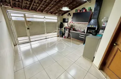 Casa com 3 quartos à venda na Rua Gaspar de Lemos, 107168, Palmital, Marília