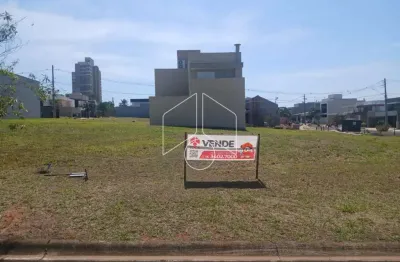 Terreno em condomínio fechado à venda na Avenida Doutor José Guimarães Toni, 86, Jardim América, Marília