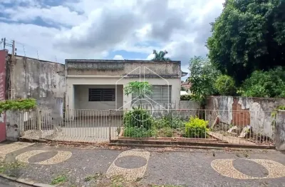 Casa com 3 quartos à venda na Rua Sargento Ananias de Oliveira, 60472, Marília, Marília