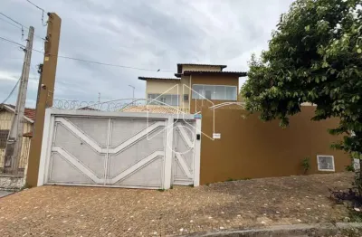 Casa com 3 quartos à venda na Rua Francisco Pinheiro Silveira, 2167, Lorenzetti, Marília
