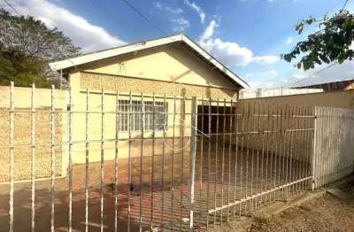 Casa comercial à venda na Rua Presidente Vargas, 40457, Boa Vista, Marília