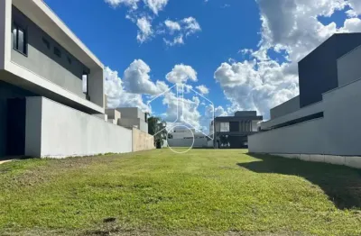 Terreno à venda na Avenida Antônio Borella, 10260, Jardim São Domingos, Marília