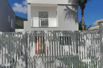 Ótima opção pra você que tem o desejo de morar próximo a praia na região oceânica de niterói no melhor bairro próximo a natureza e ao mesmo tempo no centro